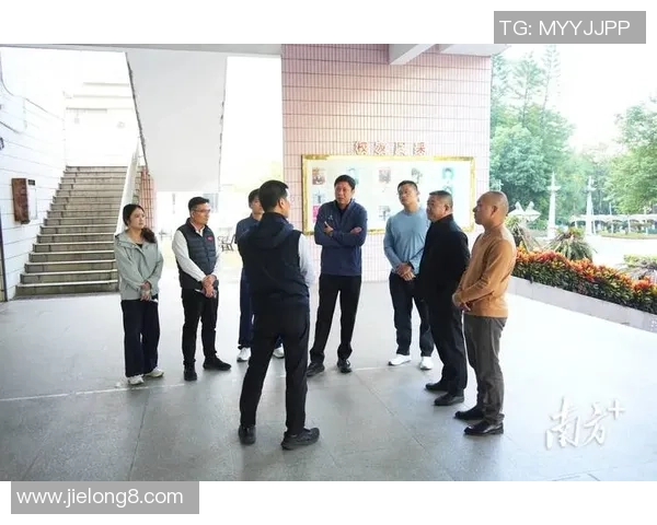 足球管理留学的全方位解析与职业发展路径探讨